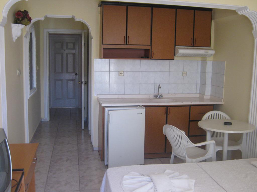 Atlantik Apart Hotel Didim Exterior foto